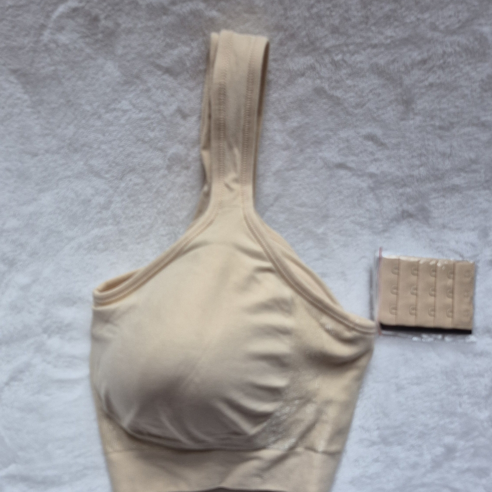 Underoutfit The Comfort Shaping Bra - Picture 6 of 9